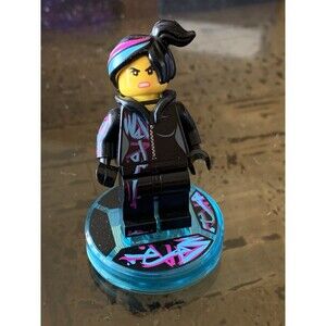 Wyldstyle LEGO Dimensions DC Superheroes Minifig Figure & Tag Base